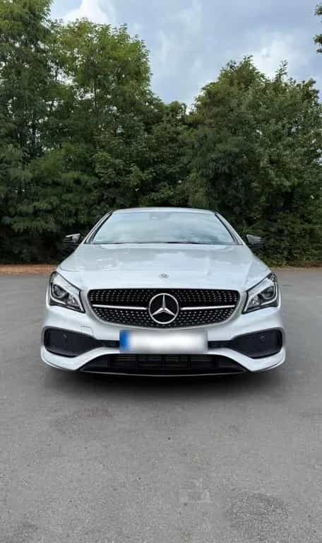 Mercedes-Benz CLA-Class Benz CLA 200 / AMG Line / Night P... 03/2018-photo-1