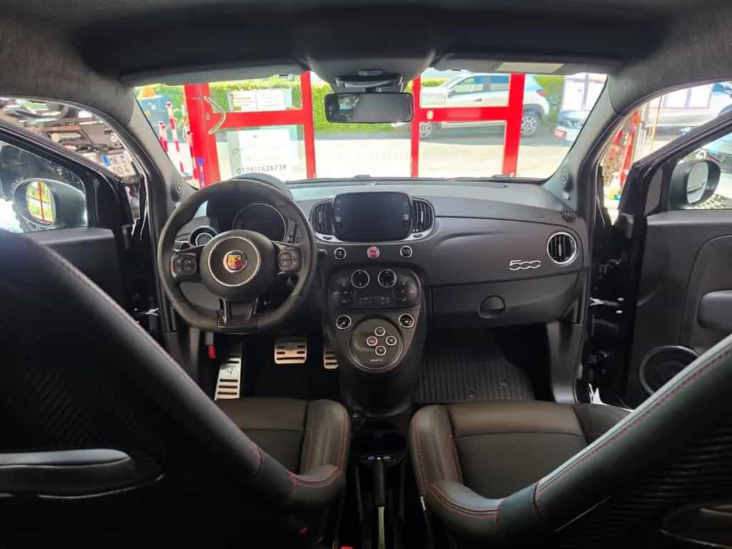 Abarth 695 Schalensitze Carbon Navi 09/2023-photo-16