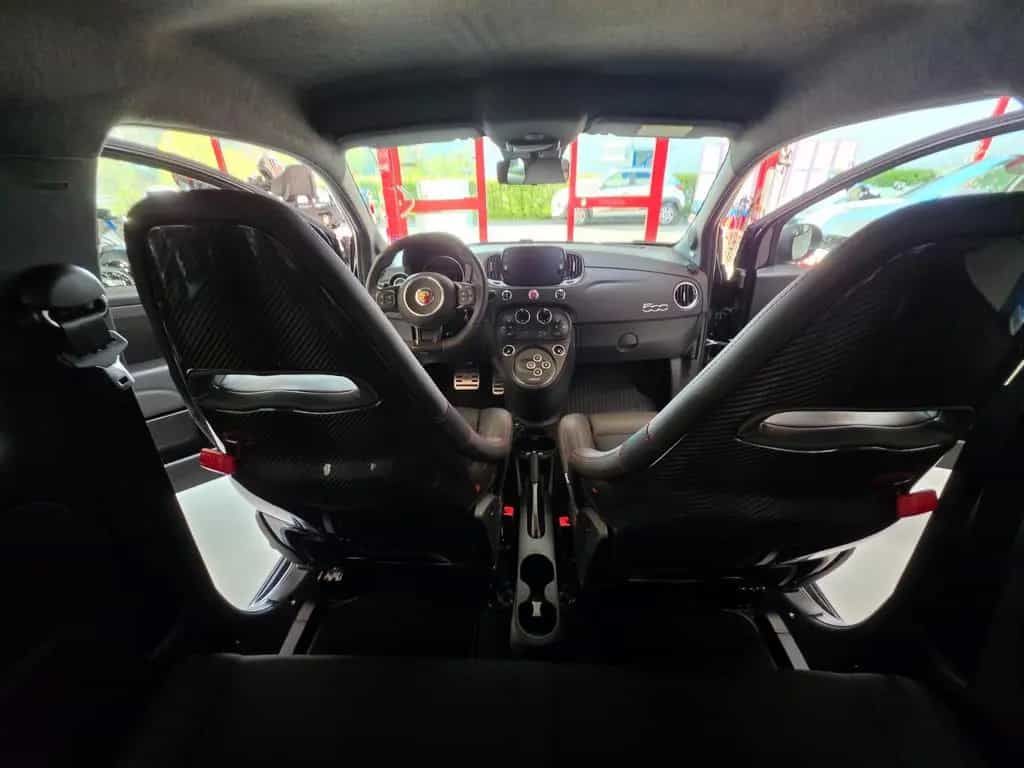 Abarth 695 Schalensitze Carbon Navi 09/2023-photo-18