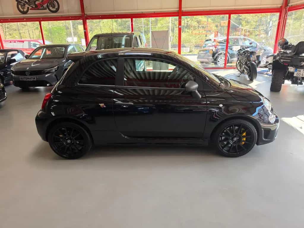 Abarth 695 Schalensitze Carbon Navi 09/2023-photo-24