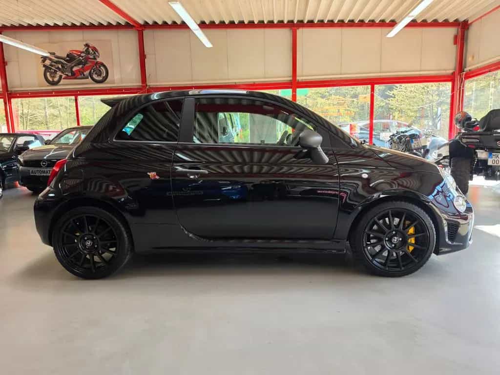 Abarth 695 Schalensitze Carbon Navi 09/2023-photo-25