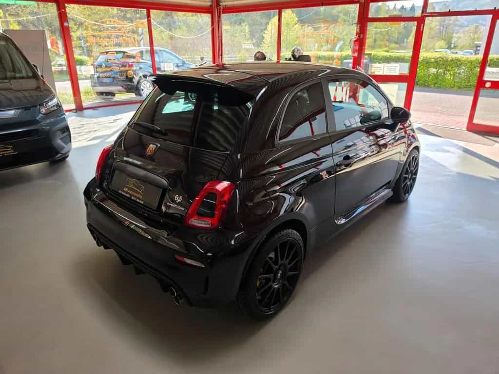 Abarth 695 Schalensitze Carbon Navi 09/2023-photo-27