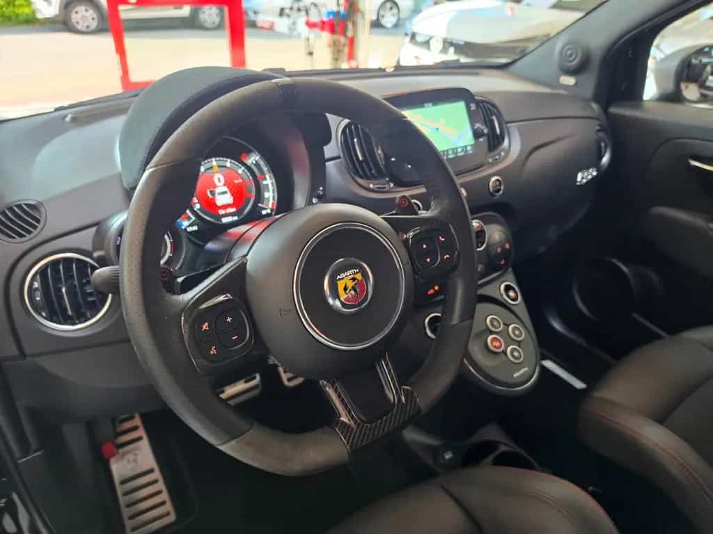 Abarth 695 Schalensitze Carbon Navi 09/2023-photo-7