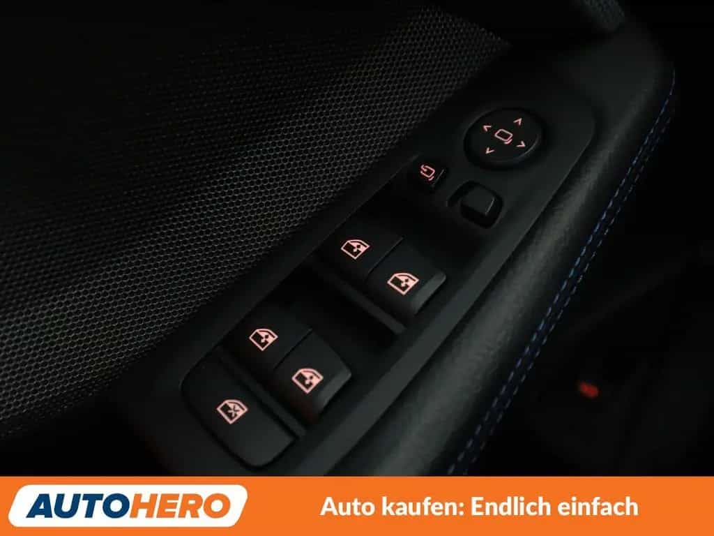BMW 1 Series 120d xDrive M Sport Aut.*NAV*HUD*LED*ACC*CAM*PDC 12/2020-photo-24