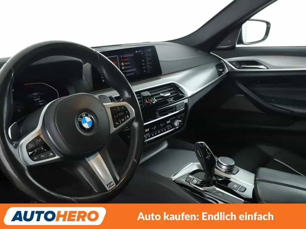 BMW 5 Series 540d xDrive M Sport Aut.*NAVI*HUD*LED*360* 12/2019-photo-10