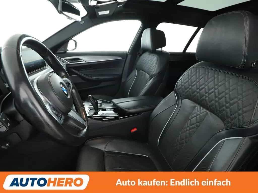 BMW 5 Series 540d xDrive M Sport Aut.*NAVI*HUD*LED*360* 12/2019-photo-9