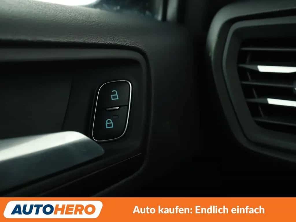 Ford Focus 1.5 EcoBlue TDCi ST-Line Aut*NAVI*ACC*CAM* 05/2020-photo-28