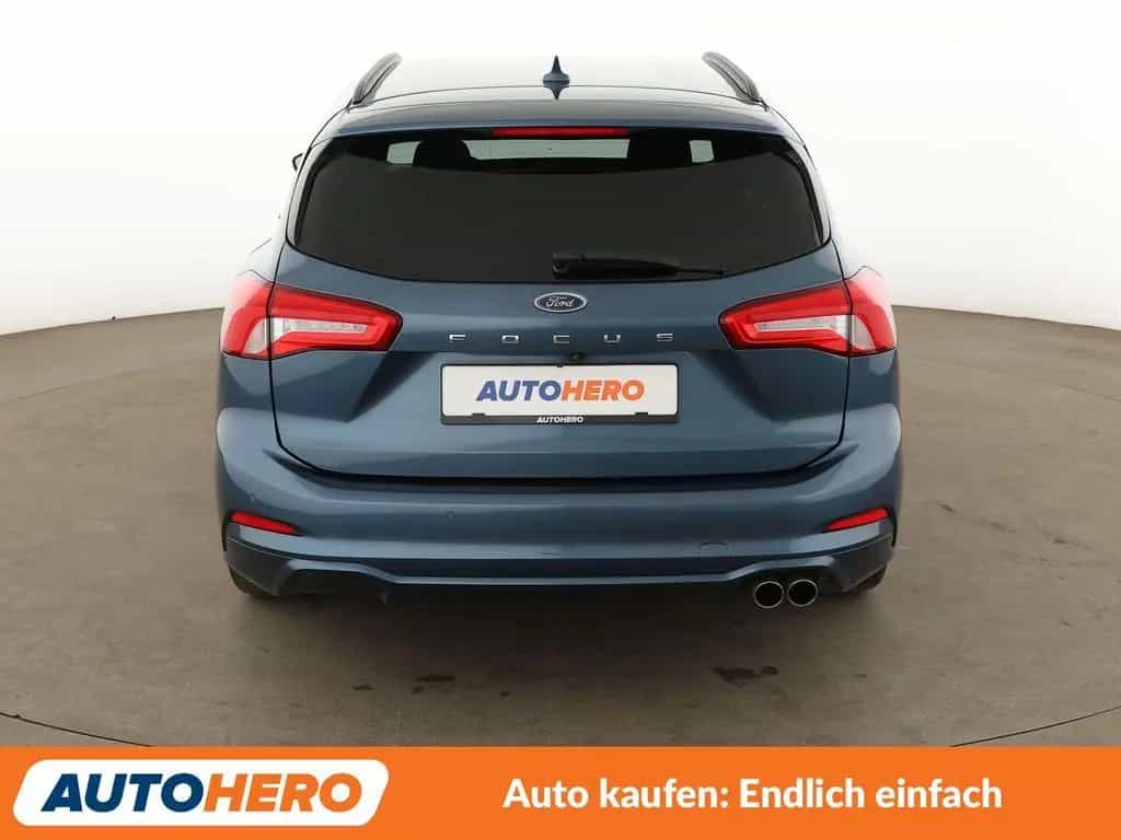 Ford Focus 1.5 EcoBlue TDCi ST-Line Aut*NAVI*ACC*CAM* 05/2020-photo-4