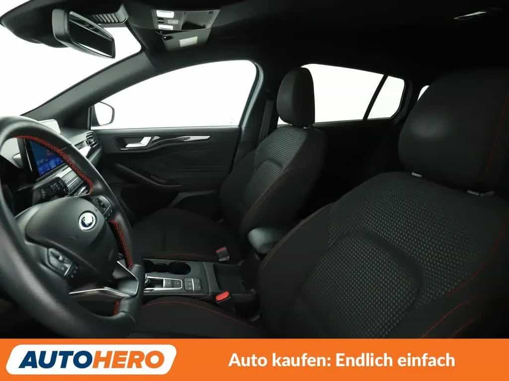 Ford Focus 1.5 EcoBlue TDCi ST-Line Aut*NAVI*ACC*CAM* 05/2020-photo-9