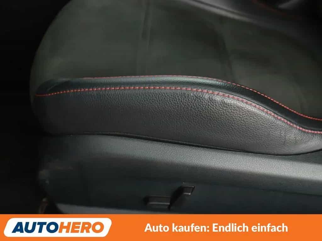 Mercedes-Benz C-Class C 180 AMG Line Aut.*NAVI*TEMPO*PDC*SHZ* 08/2022-photo-33
