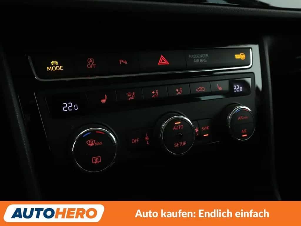 Seat Leon 1.5 TSI ACT FR*NAVI*LED*TEMPO*PDC*SHZ* 03/2020-photo-21