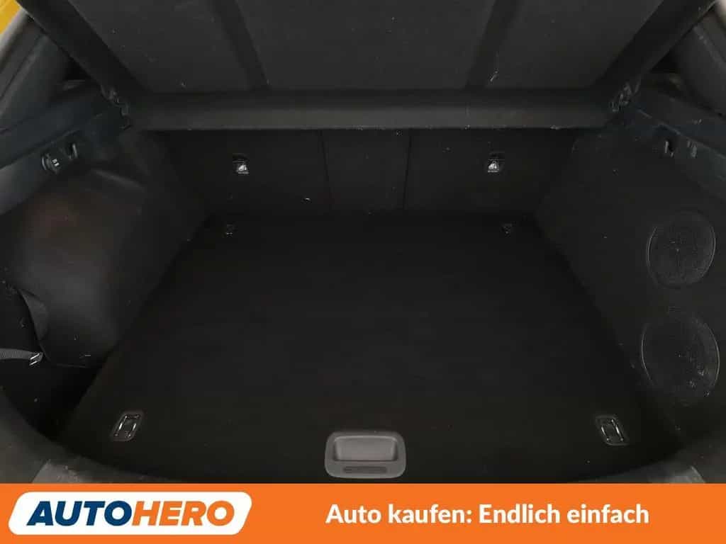 Kia XCeed 1.6 TGDI Launch Edition Aut.*NAV*ACC*CAM* 11/2019-photo-16