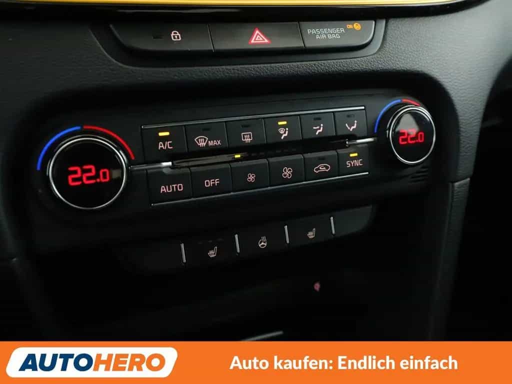 Kia XCeed 1.6 TGDI Launch Edition Aut.*NAV*ACC*CAM* 11/2019-photo-21