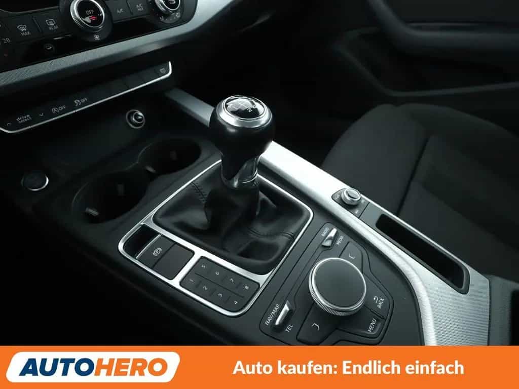 Audi A4 2.0 TFSI ultra Sport*XENON*PDC*SHZ* 12/2016-photo-23