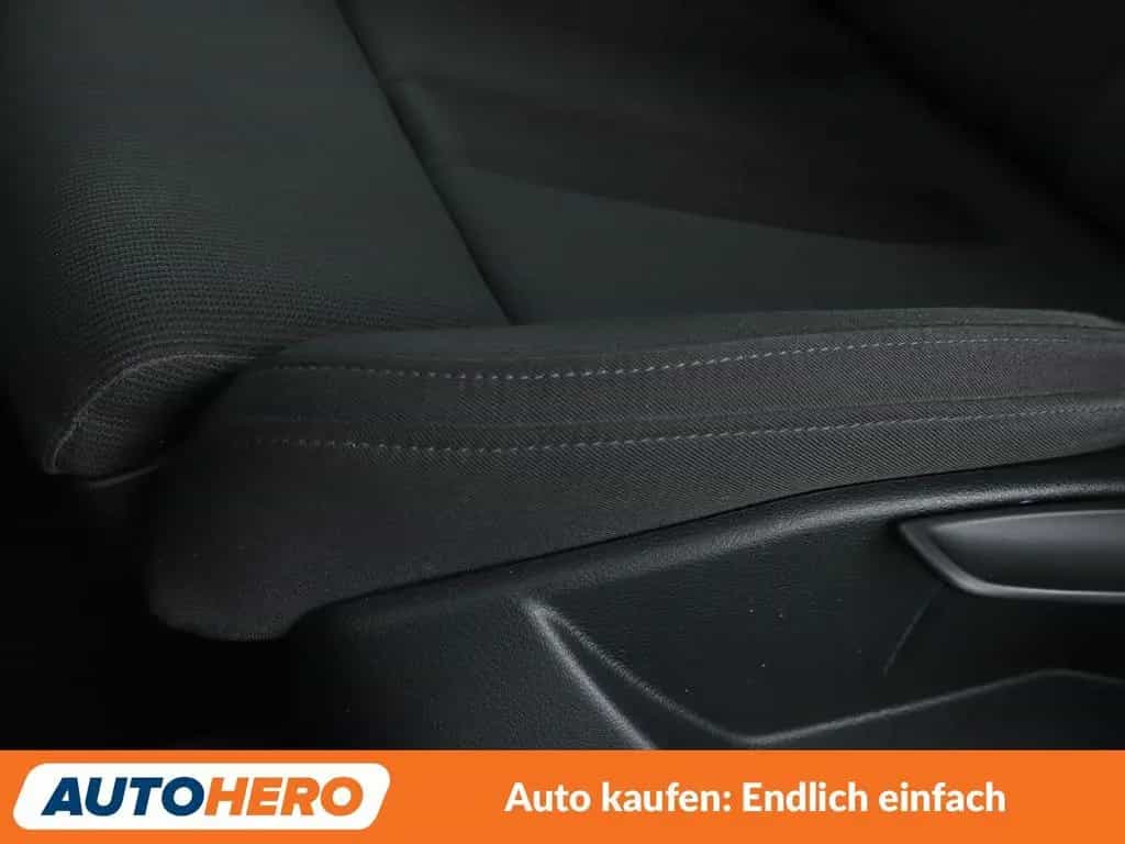 Audi A4 2.0 TFSI ultra Sport*XENON*PDC*SHZ* 12/2016-photo-28