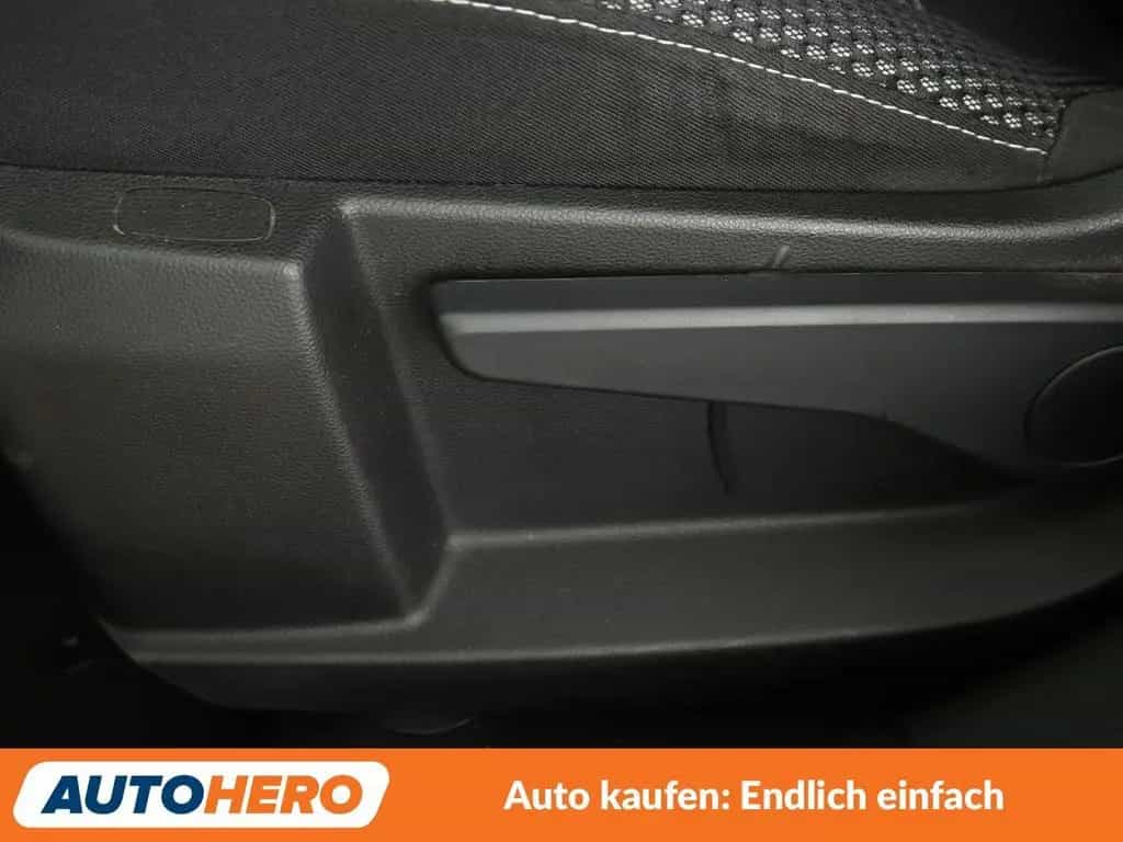 Dacia Duster 1.6 SCe Prestige *NAVI*CAM*TEMPO*ALU* 11/2018-photo-32