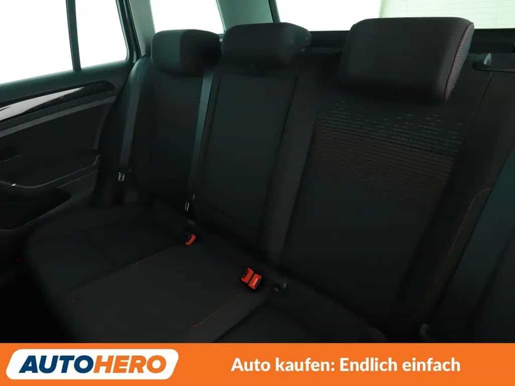 Volkswagen Golf VII 1.5 TSI ACT Sound BM Aut.*NAVI*ACC*PDC* 01/2018-photo-13