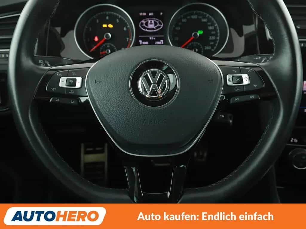 Volkswagen Golf VII 1.5 TSI ACT Sound BM Aut.*NAVI*ACC*PDC* 01/2018-photo-18