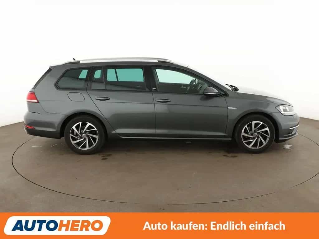 Volkswagen Golf VII 1.5 TSI ACT Sound BM Aut.*NAVI*ACC*PDC* 01/2018-photo-6
