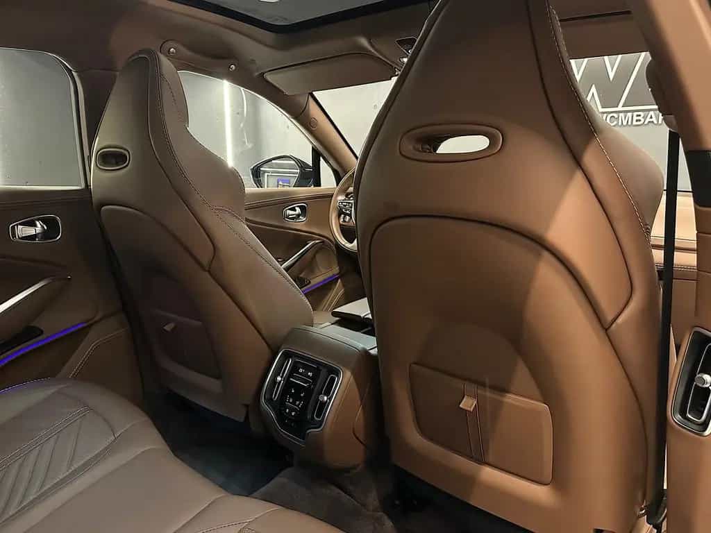 Aston Martin DBX707 4.0 V8 02/2023-photo-22