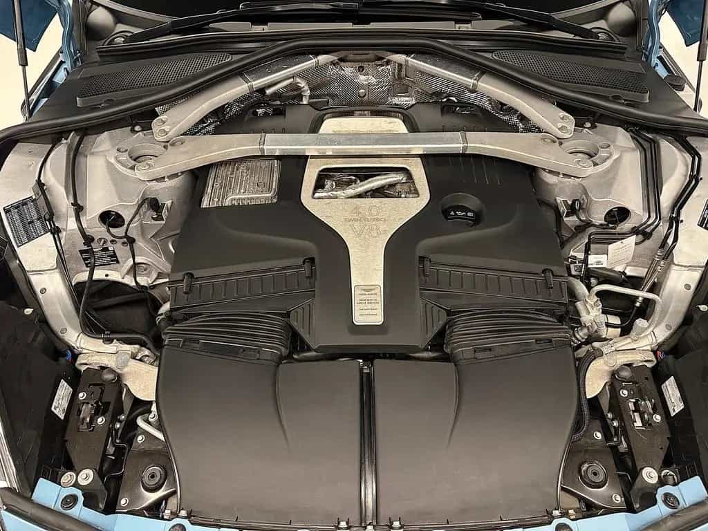 Aston Martin DBX707 4.0 V8 02/2023-photo-30