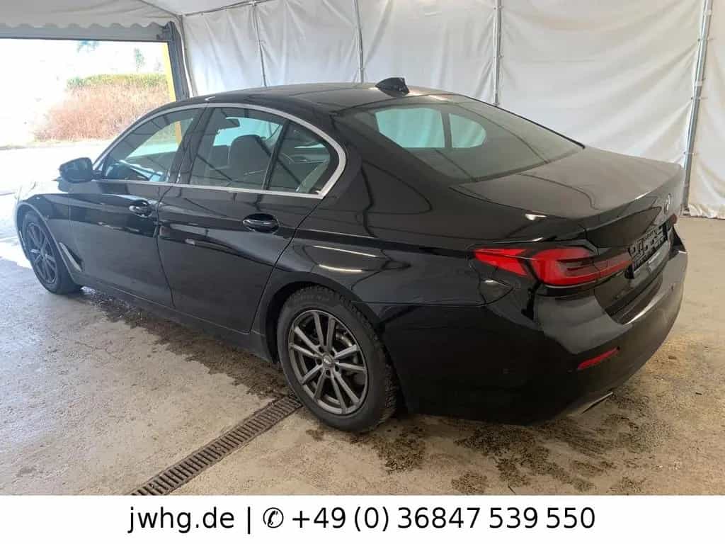 BMW 5 Series 520d Lim LASER/DRIVING PRO/COCKP-PRO/LEDER/HUD 11/2021-photo-5