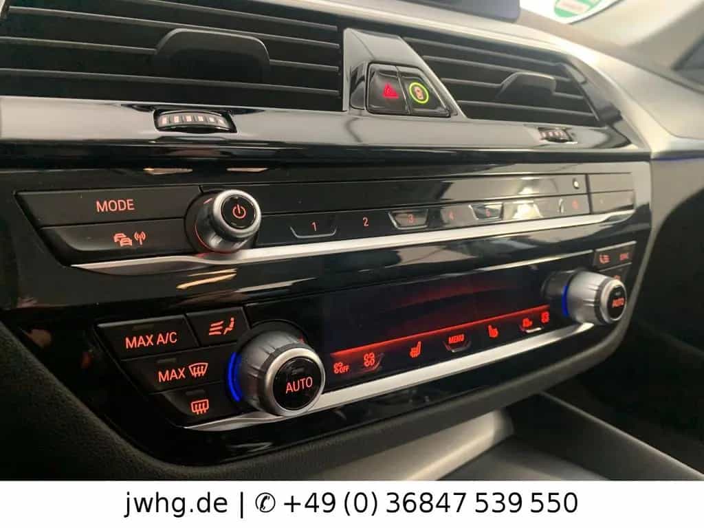 BMW 5 Series 520d Lim LASER/DRIVING PRO/COCKP-PRO/LEDER/HUD 11/2021-photo-9
