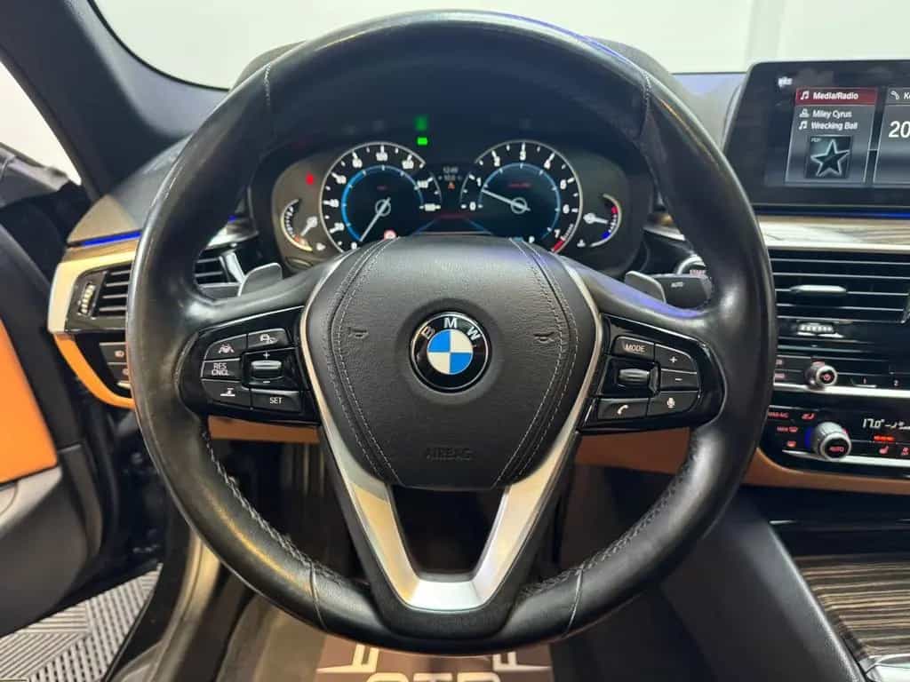 BMW 5 Series 540i Limousine Sport Line *HUD*S-Dach*TOT*Memory 07/2018-photo-15