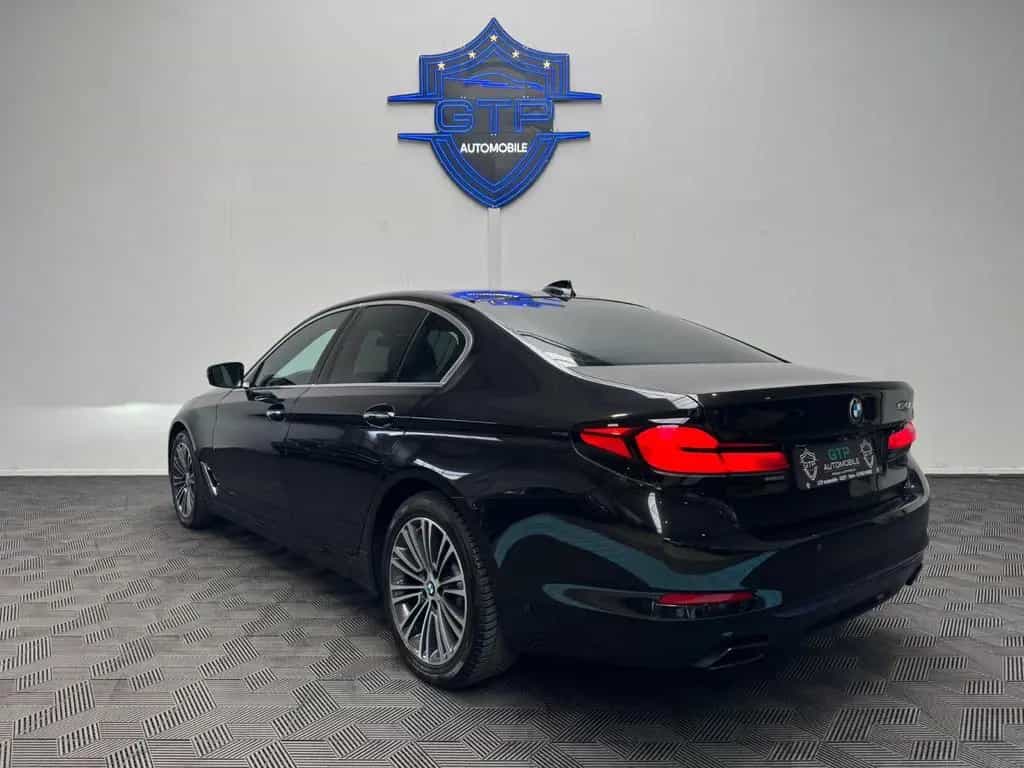 BMW 5 Series 540i Limousine Sport Line *HUD*S-Dach*TOT*Memory 07/2018-photo-3