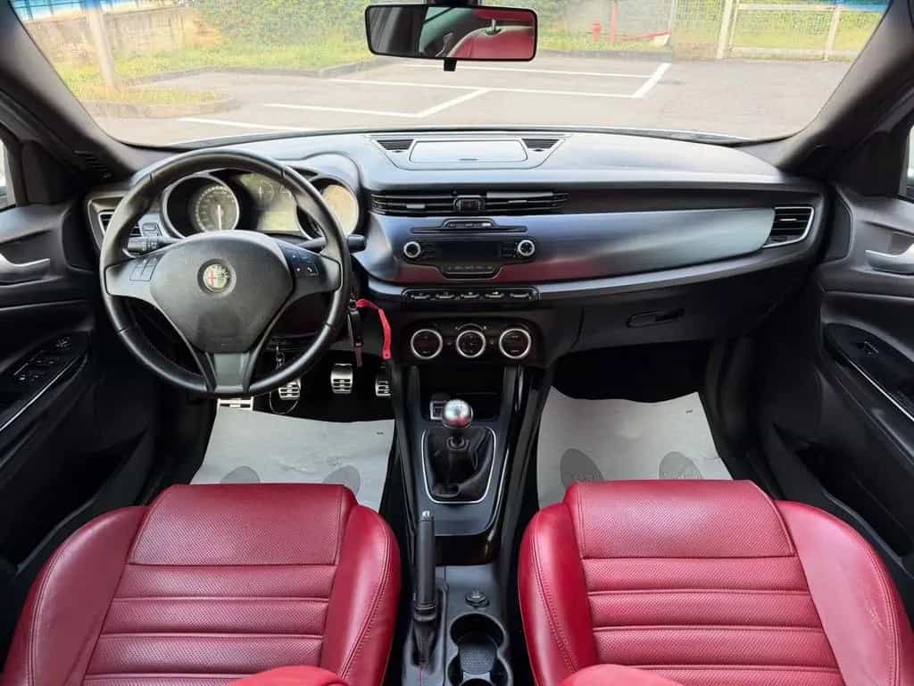 Alfa Romeo Giulietta 1.6 JTDm-2 105 CV Exclusive 01/2013-photo-11