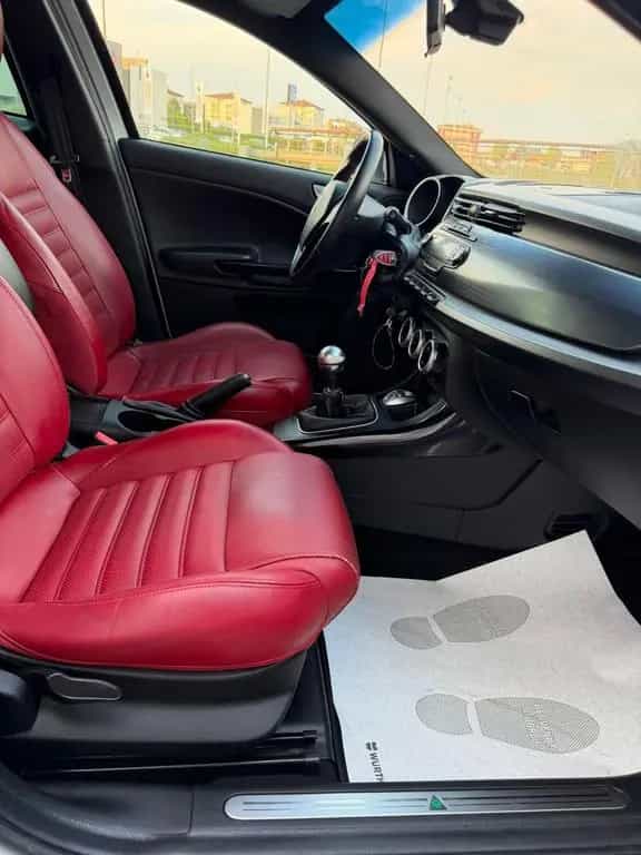 Alfa Romeo Giulietta 1.6 JTDm-2 105 CV Exclusive 01/2013-photo-12