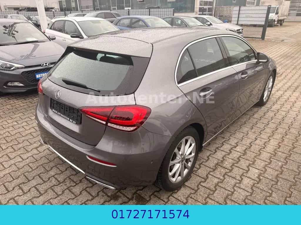 Mercedes-Benz A-Class 180/Navi/Rückfahrkamera/Led/Leder/Top 09/2019-photo-5