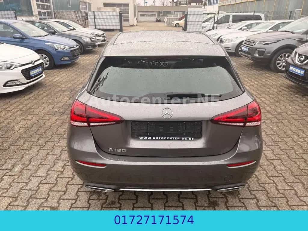Mercedes-Benz A-Class 180/Navi/Rückfahrkamera/Led/Leder/Top 09/2019-photo-6