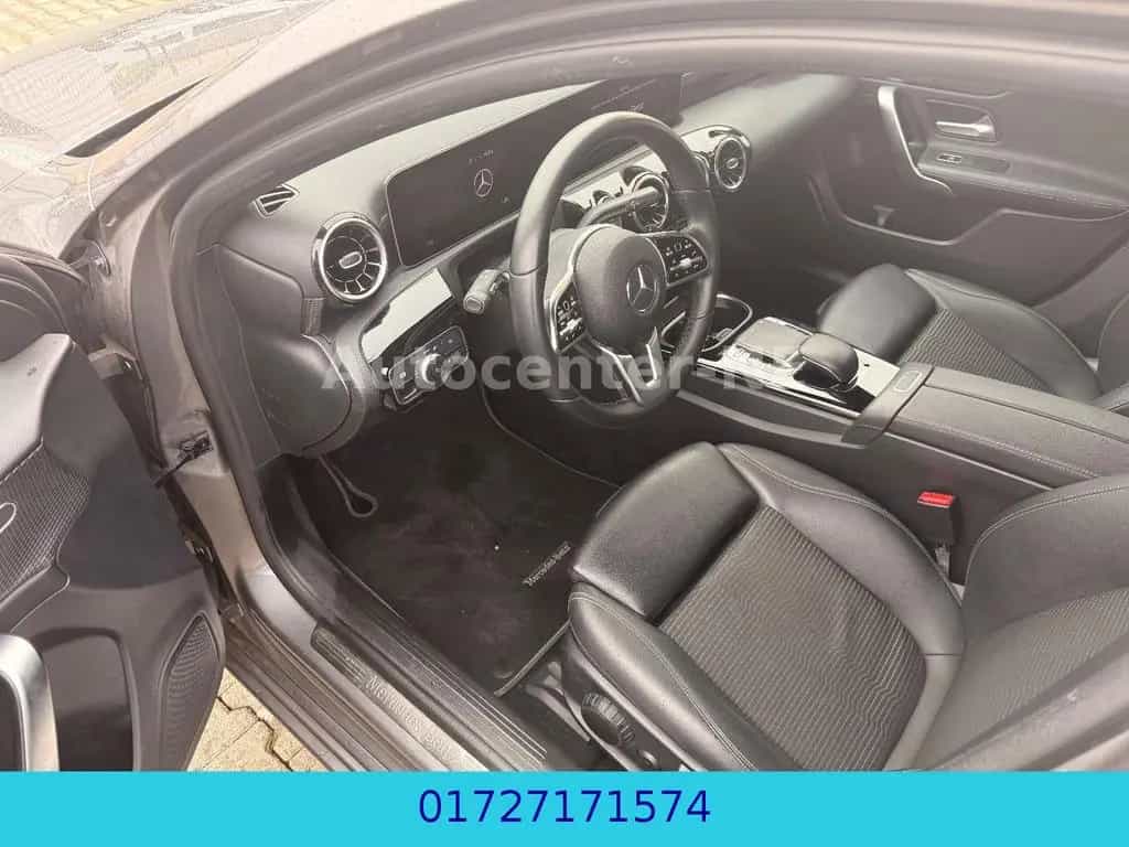 Mercedes-Benz A-Class 180/Navi/Rückfahrkamera/Led/Leder/Top 09/2019-photo-8