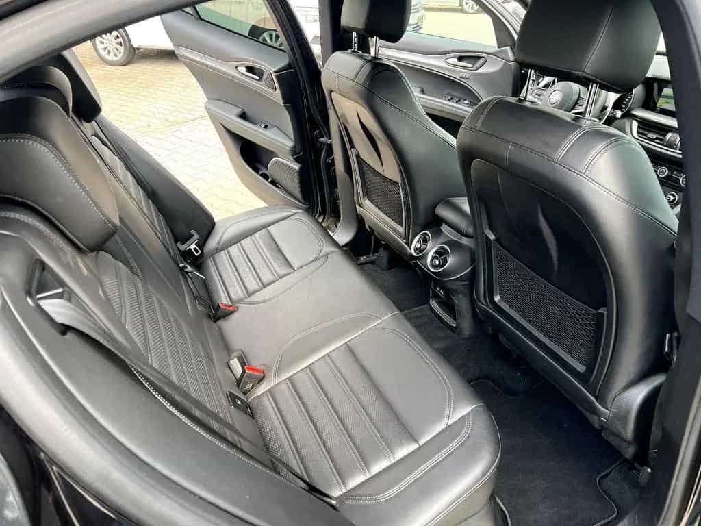 Alfa Romeo Stelvio Q4 2.0 16V Super *Xenon Navi Leder AHK* 10/2019-photo-15
