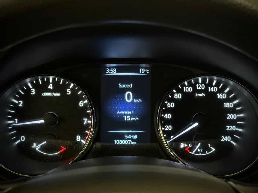 Nissan Qashqai Visia 1.2 AHK/TEMP/ZV+GARANTIE+08.27 05/2016-photo-16