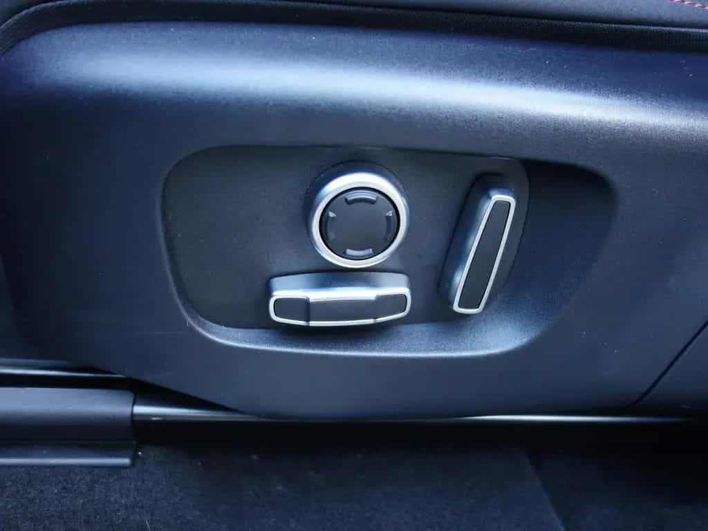 Land Rover Discovery Sport R-Dynamic SE Autom AWD LED DAB 09/2021-photo-12