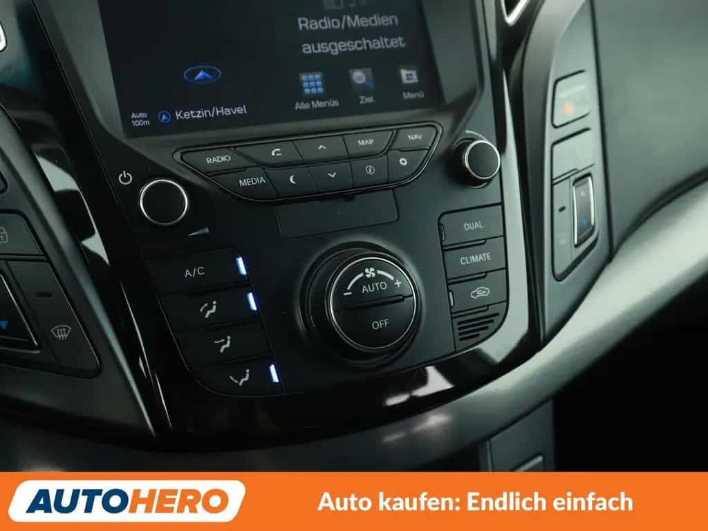 Hyundai i40 2.0 GDI Trend Aut.*NAVI*CAM*TEMPO*SHZ*ALU* 08/2016-photo-21