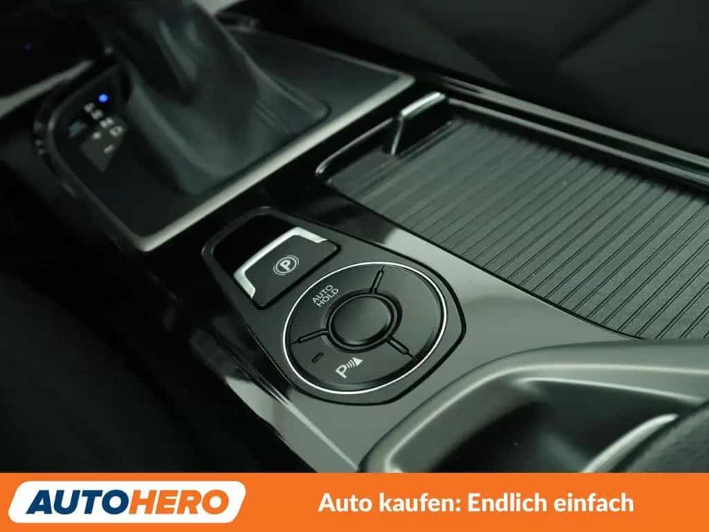Hyundai i40 2.0 GDI Trend Aut.*NAVI*CAM*TEMPO*SHZ*ALU* 08/2016-photo-27