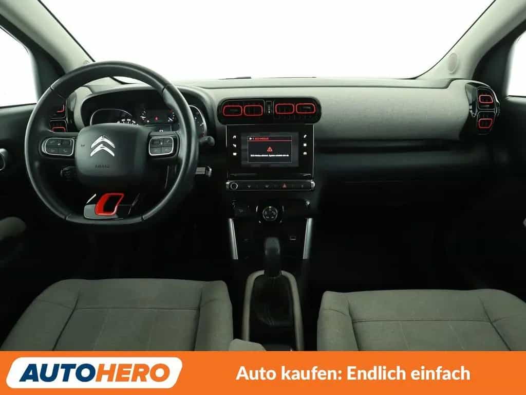 Citroën C3 Aircross 1.2 PureTech Shine *NAVI*TEMPO*CAM* 01/2018-photo-11