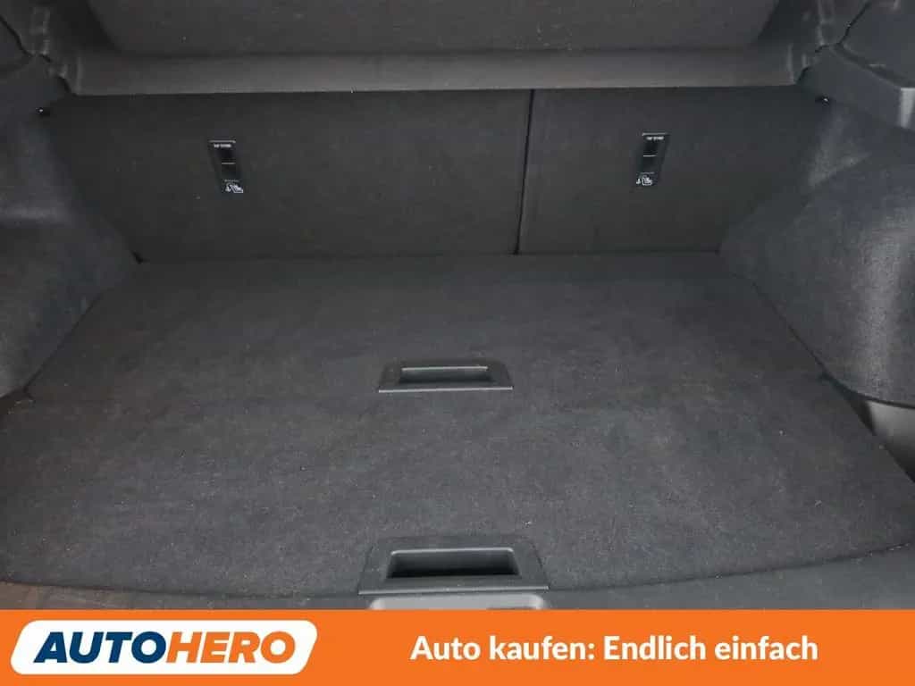 Nissan Qashqai 1.3 DIG-T Zama Aut*NAVI*TEMPO*CAM*PDC* 02/2021-photo-17