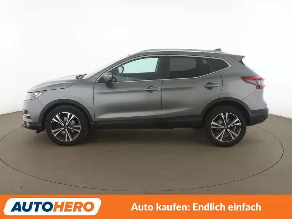 Nissan Qashqai 1.3 DIG-T Zama Aut*NAVI*TEMPO*CAM*PDC* 02/2021-photo-2