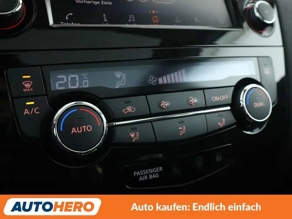 Nissan Qashqai 1.3 DIG-T Zama Aut*NAVI*TEMPO*CAM*PDC* 02/2021-photo-22