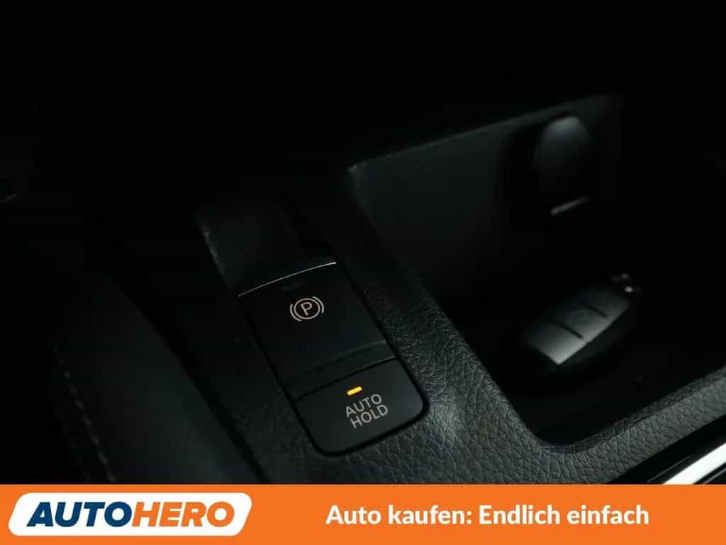 Nissan Qashqai 1.3 DIG-T Zama Aut*NAVI*TEMPO*CAM*PDC* 02/2021-photo-23