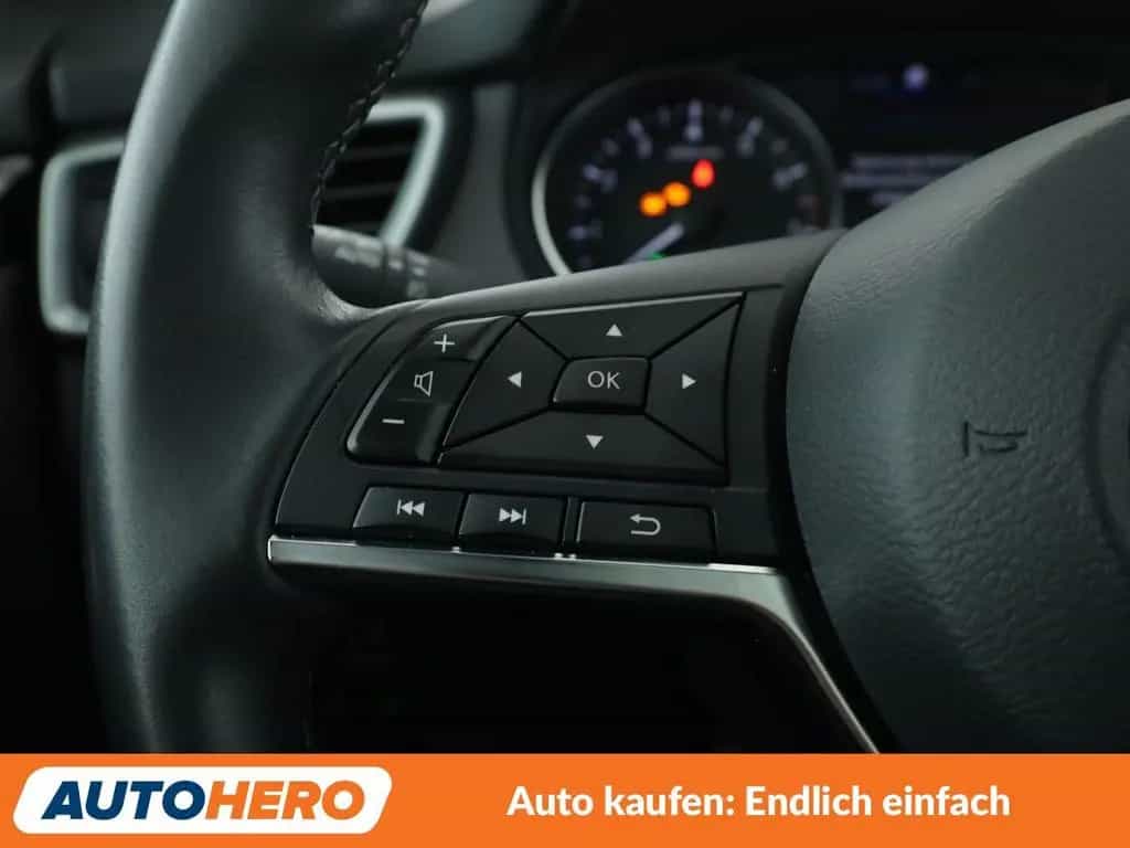 Nissan Qashqai 1.3 DIG-T Zama Aut*NAVI*TEMPO*CAM*PDC* 02/2021-photo-28