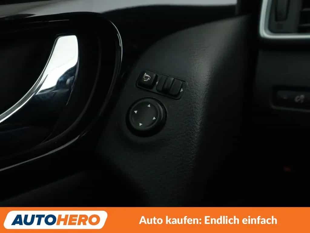 Nissan Qashqai 1.3 DIG-T Zama Aut*NAVI*TEMPO*CAM*PDC* 02/2021-photo-29