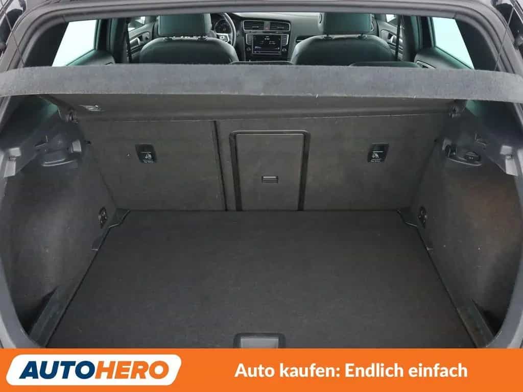 Volkswagen Golf 2.0 TFSI GTI Performance BlueMotion *NAV*ACC*PDC 02/2016-photo-17