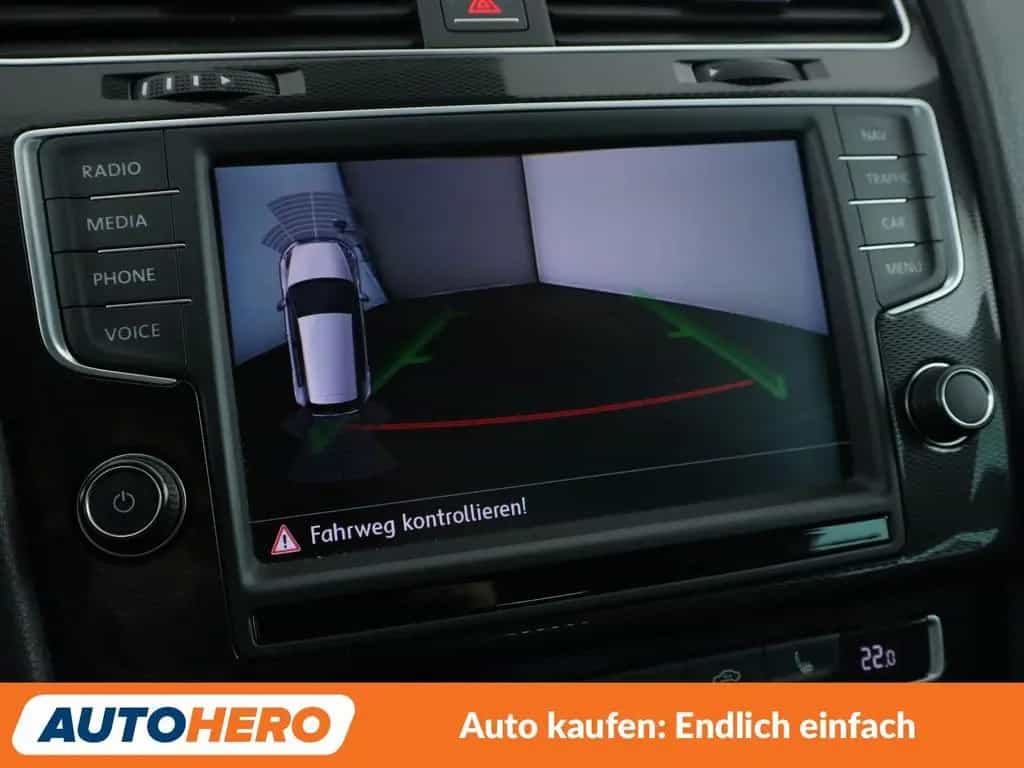 Volkswagen Golf 2.0 TFSI GTI Performance BlueMotion *NAV*ACC*PDC 02/2016-photo-24