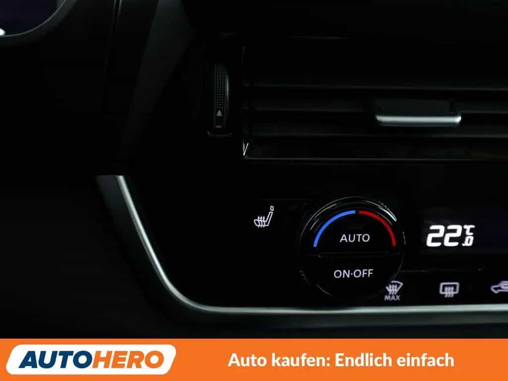 Nissan Qashqai 1.3 DIG-T Mild-Hybrid N-Connecta Aut*NAV 12/2024-photo-25