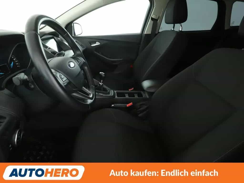 Ford Focus 1.0 EcoBoost Cool&Connect*NAVI*PDC*SHZ* 08/2018-photo-9